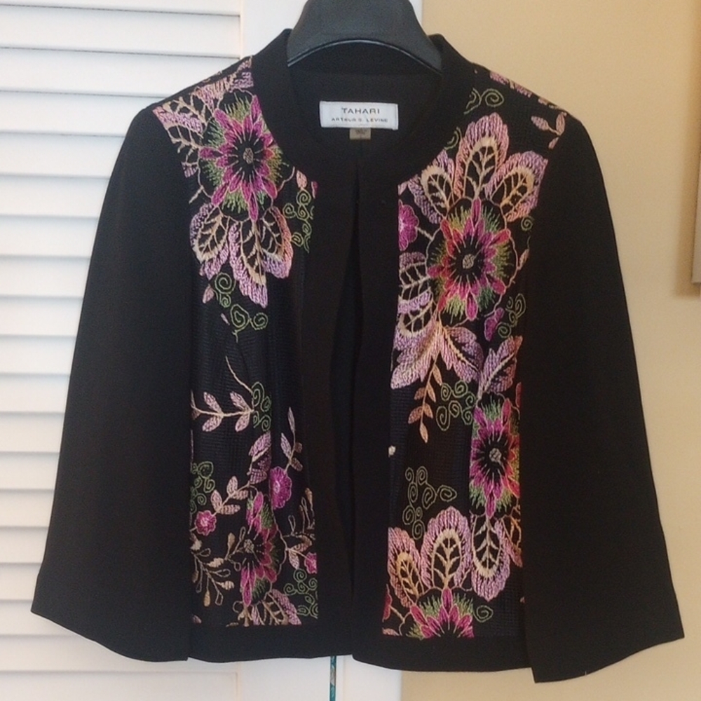 Tahari ASL Black Floral Embroidered Women's Jacket